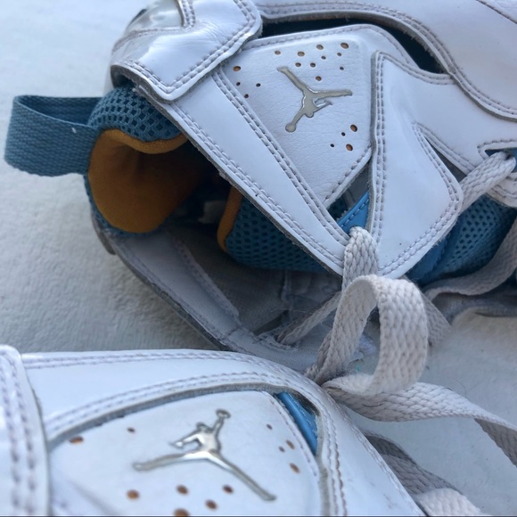 Air Jordan Sneakers True Flight Hightops Yellow Blue Y7 - Picture 5 of 7